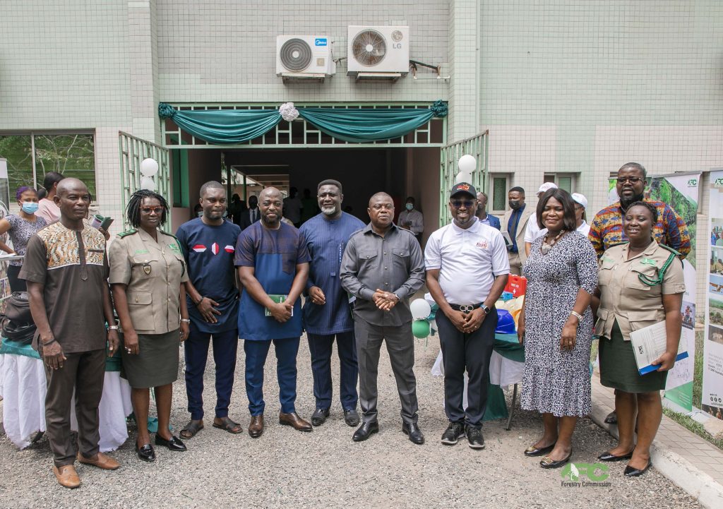 Mole National Park handover 2
